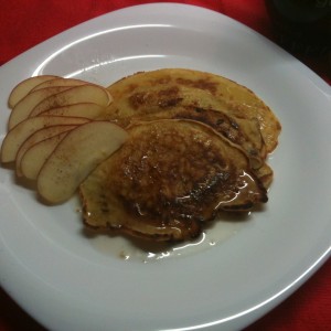 Pancakes με μήλο